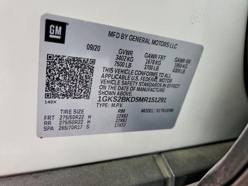 2021 GMC YUKON SLT 12