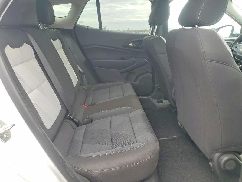 2025 CHEVROLET TRAX LS 11