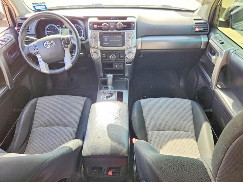 2017 TOYOTA 4RUNNER SR5 8