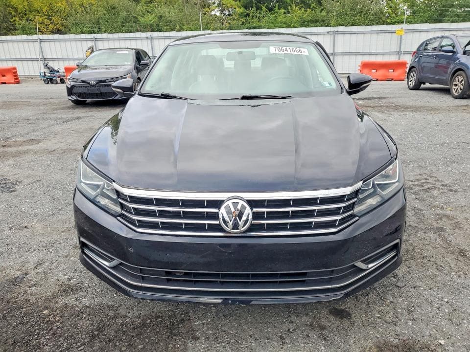 2017 VOLKSWAGEN PASSAT S 5