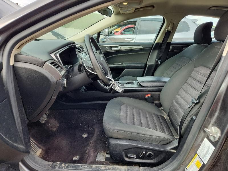 2017 FORD FUSION SE 7