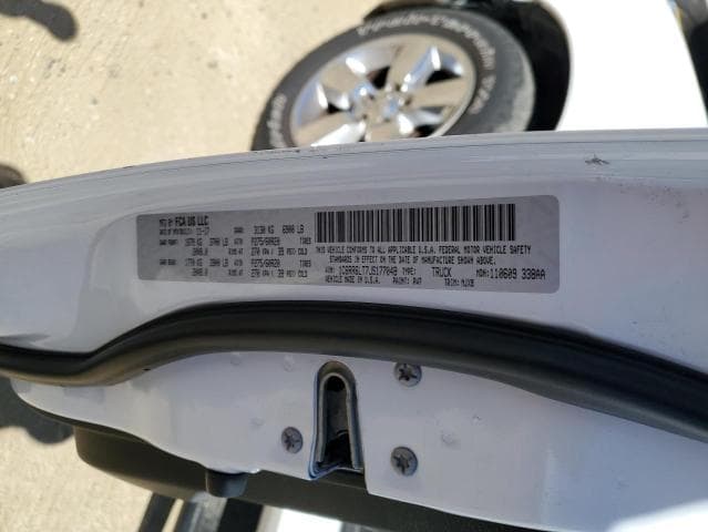 2018 RAM 1500 SLT 12
