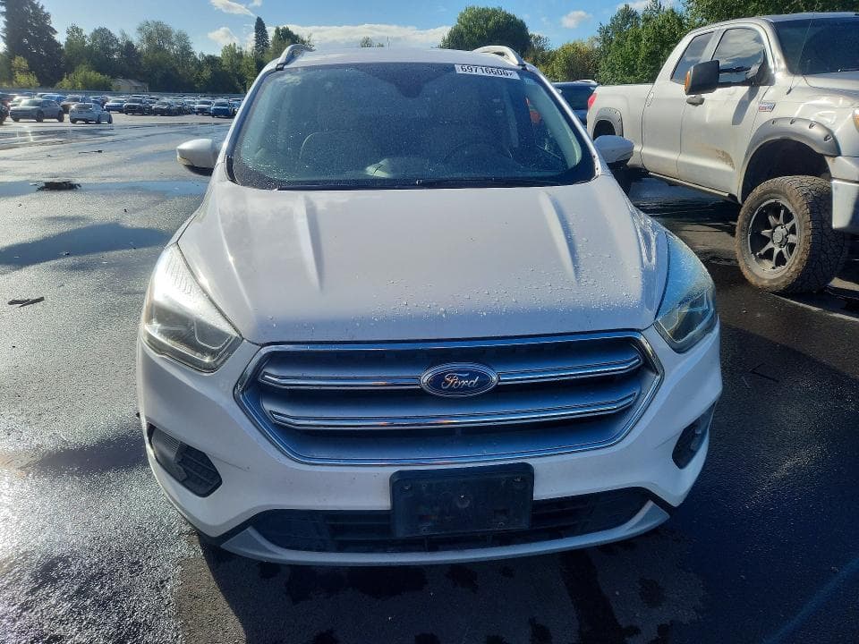 2017 FORD ESCAPE TITANIUM 5