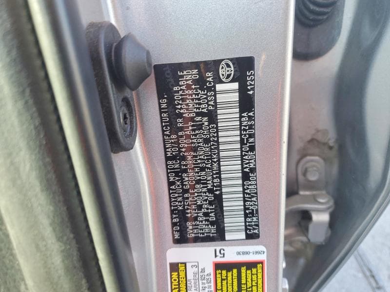 2019 TOYOTA CAMRY LE 12