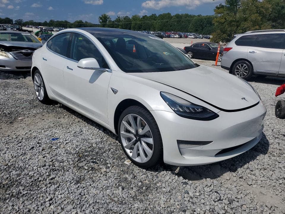 2020 TESLA MODEL 3 4