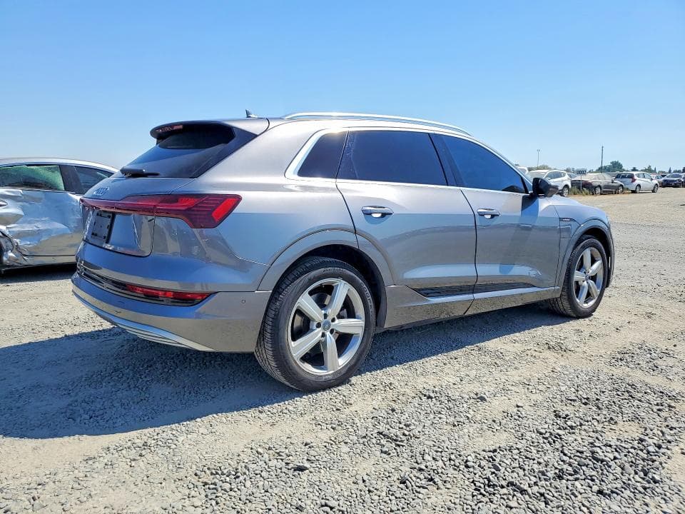 2019 AUDI E-TRON PREMIUM PLUS 3