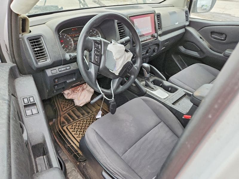 2023 NISSAN FRONTIER S 8