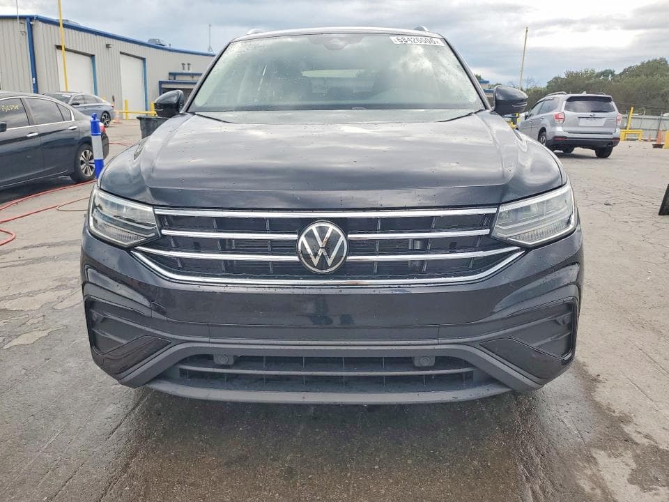 2023 VOLKSWAGEN TIGUAN SE 5