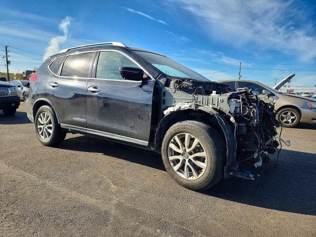 2017 NISSAN ROGUE SV 4