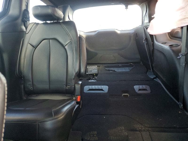 2025 CHRYSLER PACIFICA SELECT 10