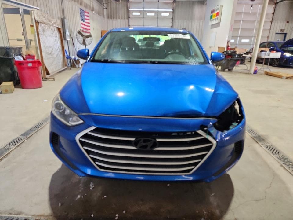 2017 HYUNDAI ELANTRA SE 5