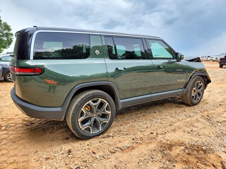 2023 RIVIAN R1S LAUNCH EDITION 3