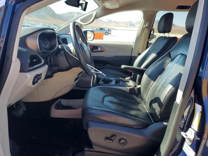 2017 CHRYSLER PACIFICA TOURING L 7