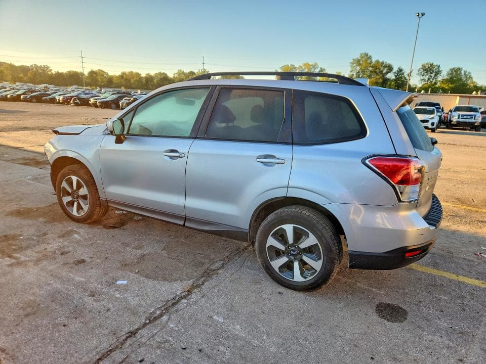 2018 SUBARU FORESTER 2.5I PREMIUM 2