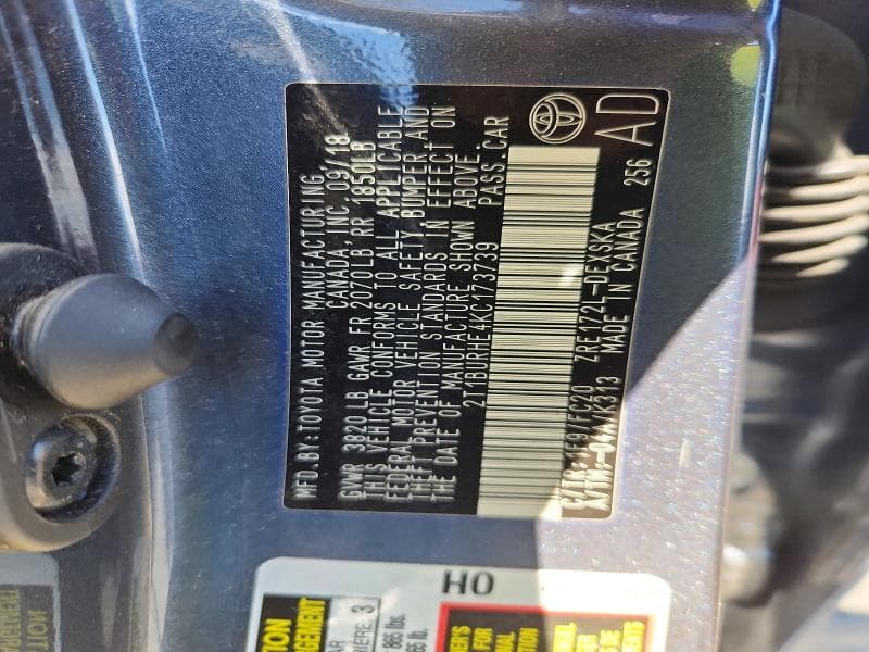2019 TOYOTA COROLLA SE 12