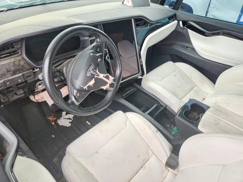 2018 TESLA MODEL X 8