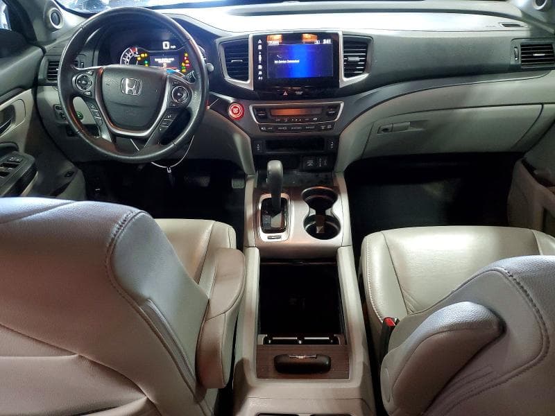 2017 HONDA PILOT EXL 8