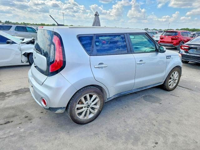 2017 KIA SOUL + 3