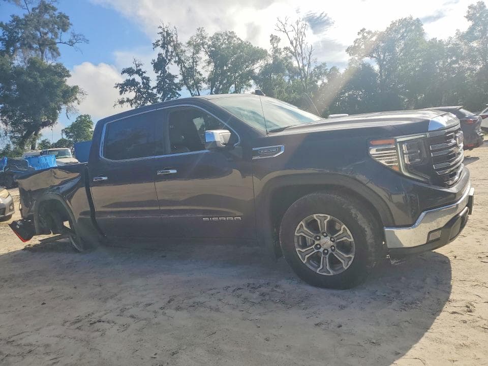 2025 GMC SIERRA C1500 SLT 4