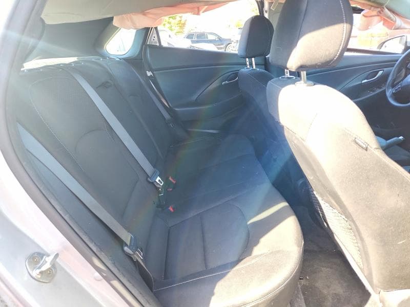 2018 HYUNDAI ELANTRA GT BASE 10