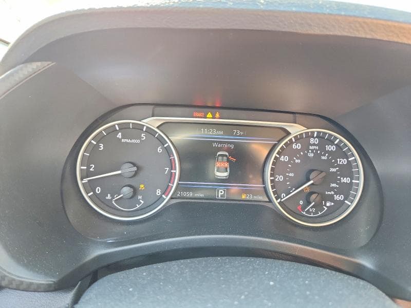 2025 NISSAN SENTRA SR 9