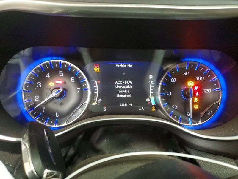 2020 CHRYSLER PACIFICA LIMITED 9