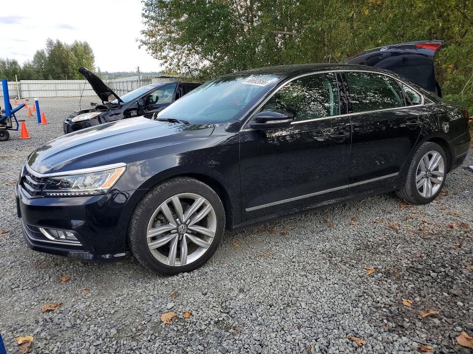 2017 VOLKSWAGEN PASSAT SE - 1