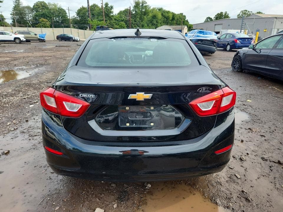 2019 CHEVROLET CRUZE LS 6