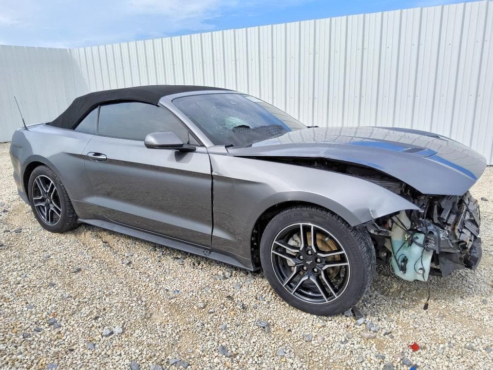 2021 FORD MUSTANG 4