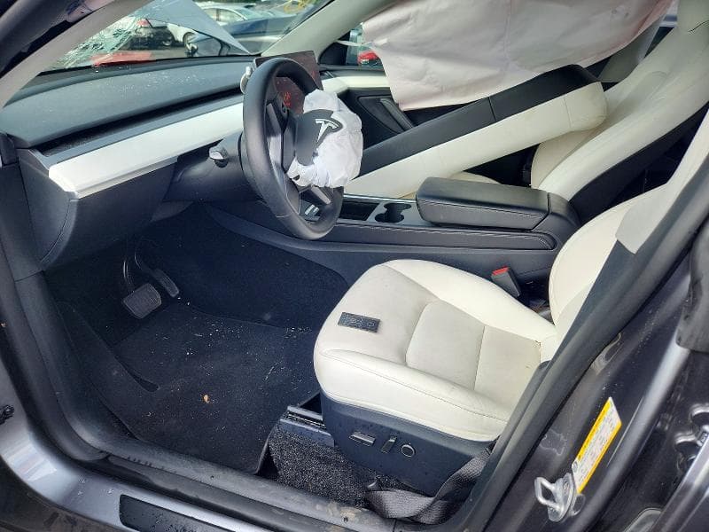 2025 TESLA MODEL Y 7