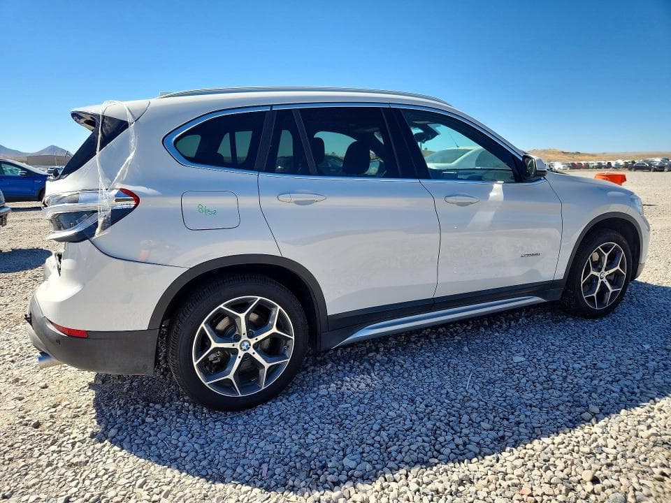 2017 BMW X1 XDRIVE28I 3