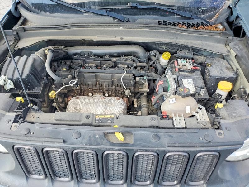 2018 JEEP RENEGADE TRAILHAWK 11