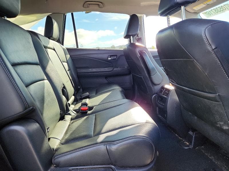 2021 HONDA PILOT SE 11