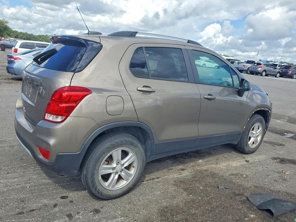 2021 CHEVROLET TRAX 1LT 3