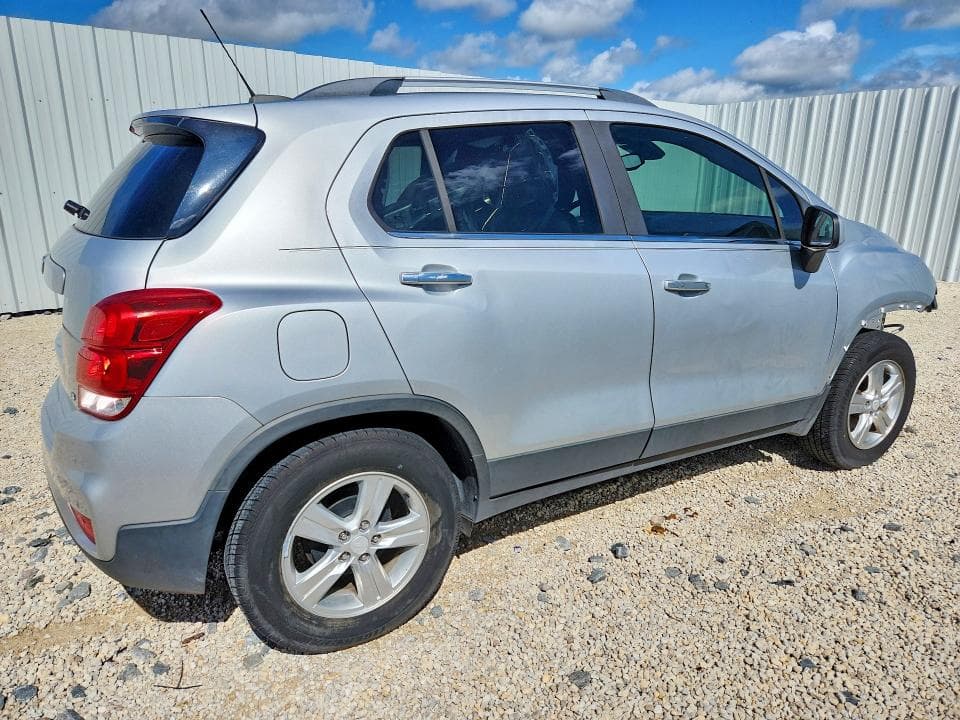 2020 CHEVROLET TRAX 1LT 3