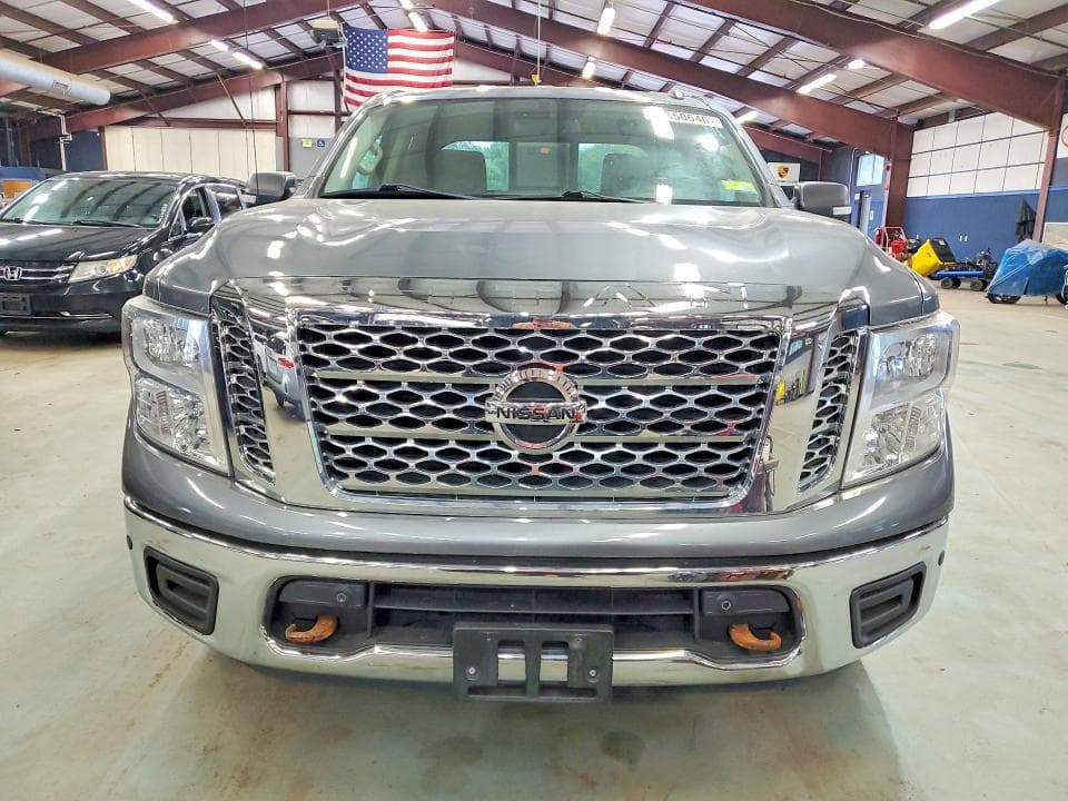 2019 NISSAN TITAN SV 5