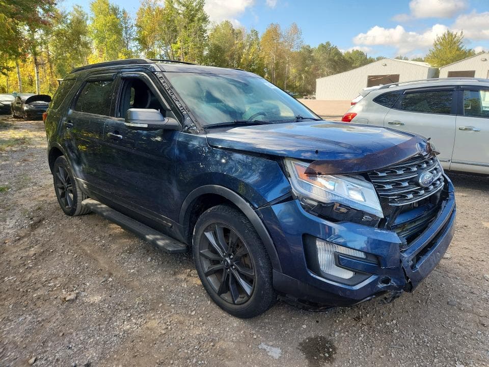 2017 FORD EXPLORER XLT 4