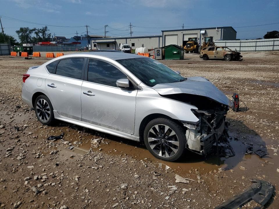 2019 NISSAN SENTRA SR 4