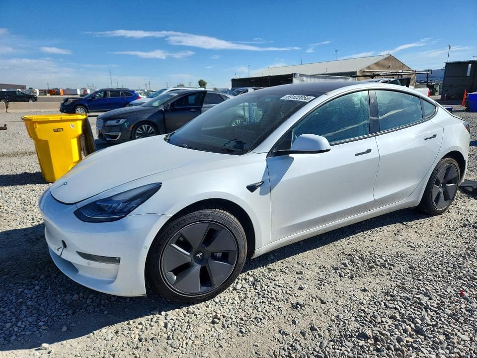 2021 TESLA MODEL 3