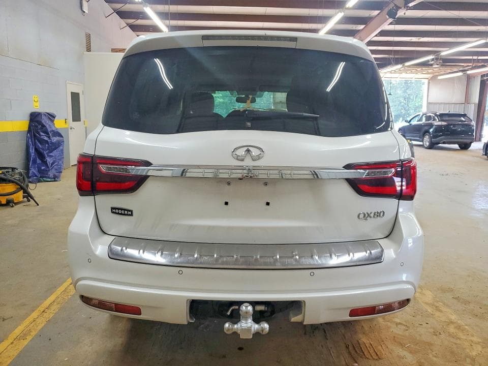 2019 INFINITI QX80 LUXE 6