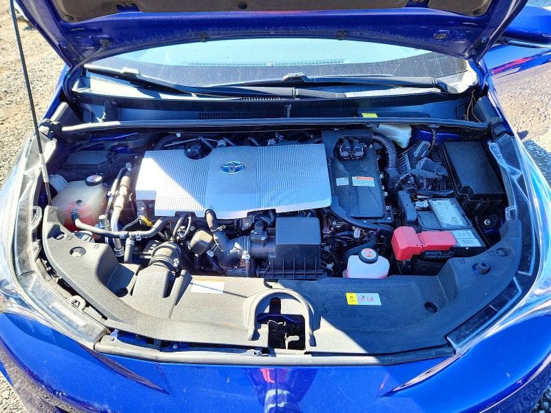 2017 TOYOTA PRIUS TWO 12