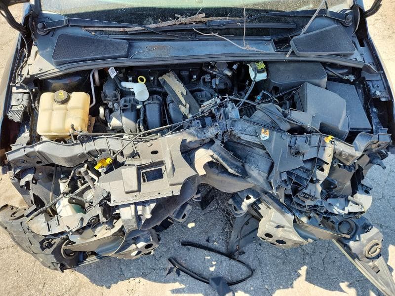 2017 FORD FOCUS SE 11