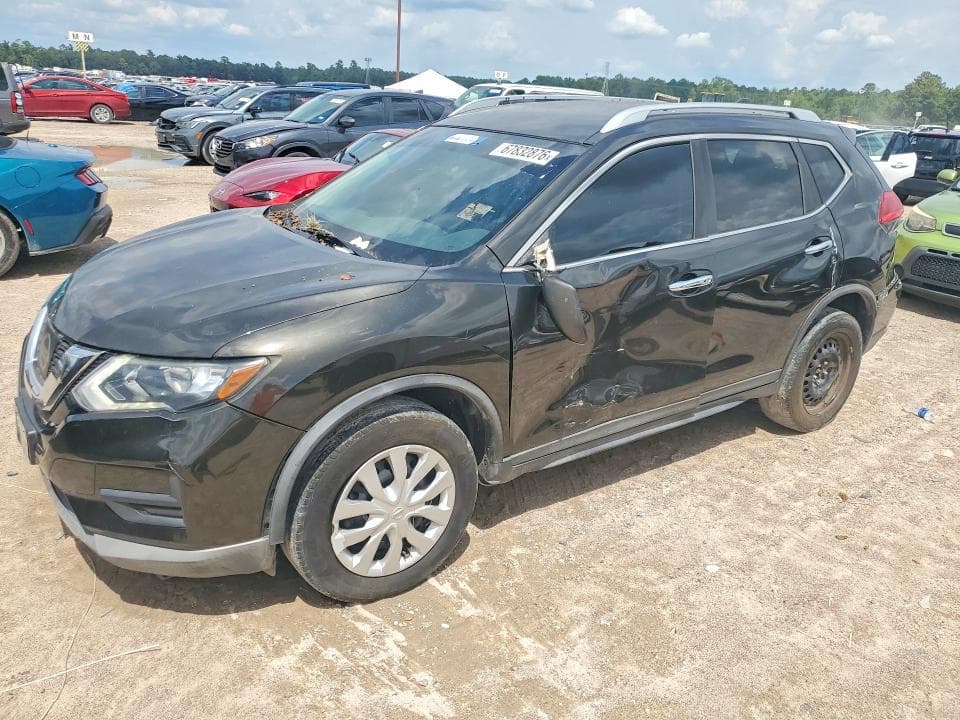 2017 NISSAN ROGUE SV - 1