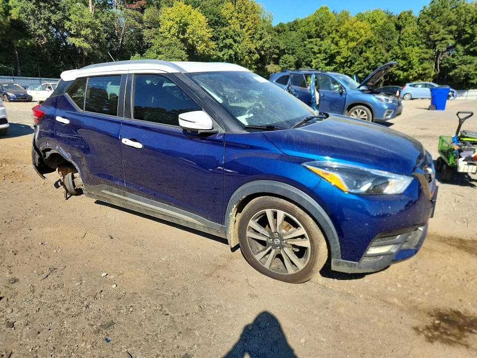 2020 NISSAN KICKS SR 4
