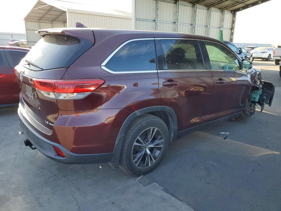 2019 TOYOTA HIGHLANDER LE PLUS 3