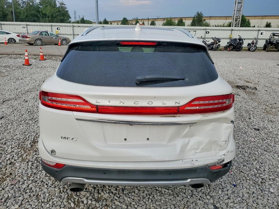 2019 LINCOLN MKC RESERVE 6