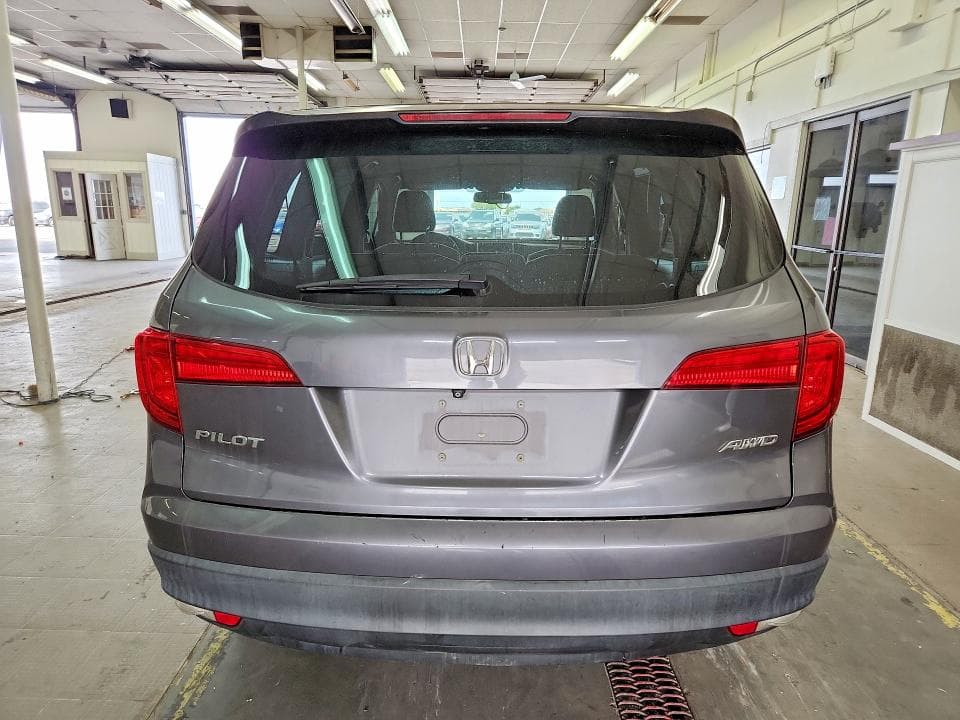 2017 HONDA PILOT 6