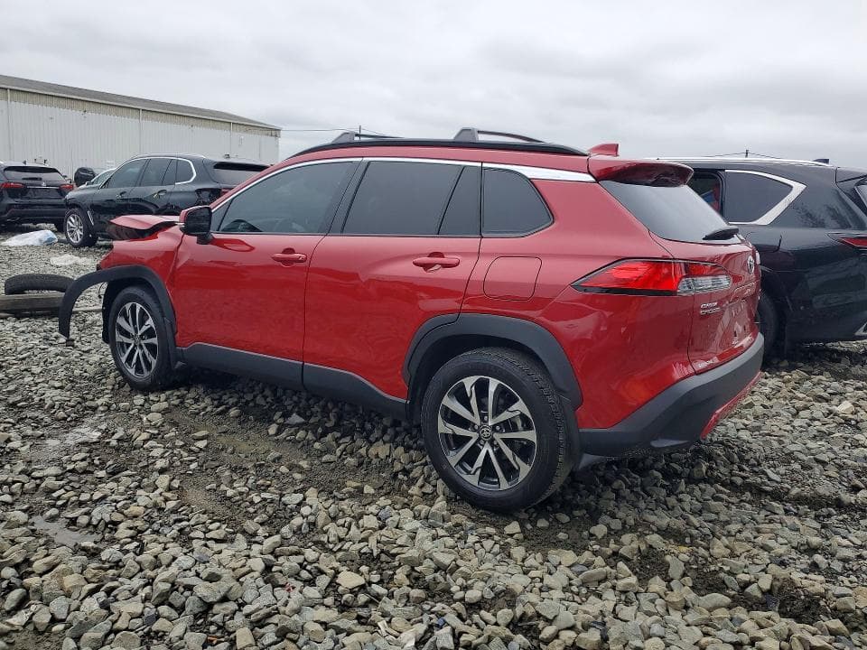2024 TOYOTA COROLLA CROSS XLE 2