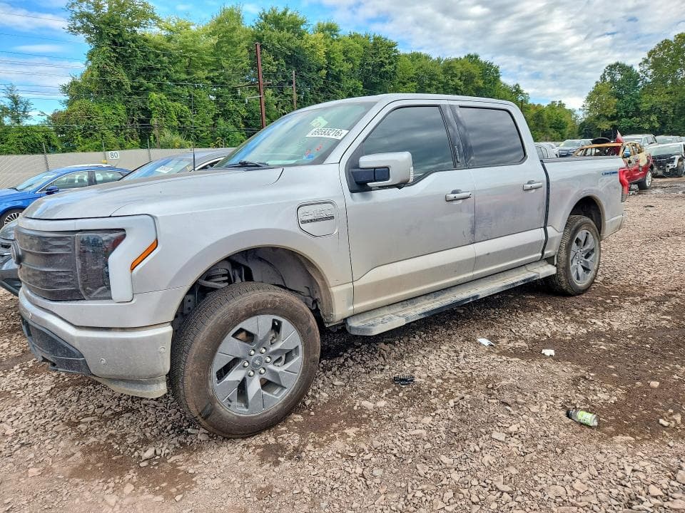 2023 FORD F150 LIGHTNING PRO