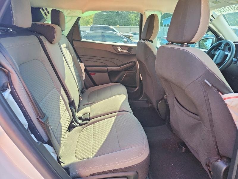 2021 FORD ESCAPE SE 11
